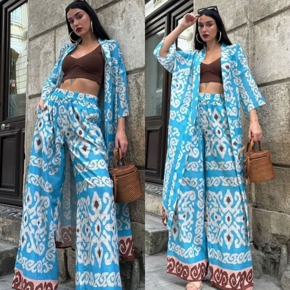 Zara Pants - New Zara Flowy Full Length Print Blogger Favorite Pants NWT Medium